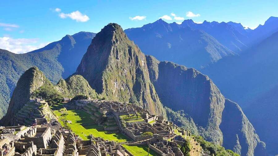 lasantatierra