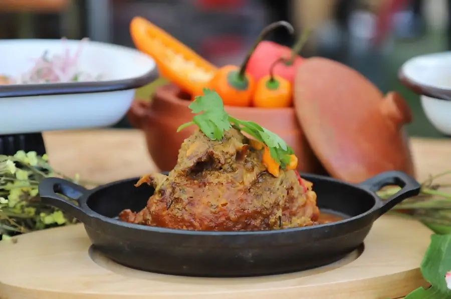 plato de comida tipico de peru